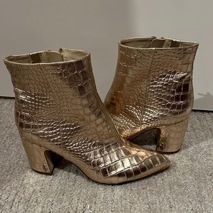 Sam Edelman Gold Snakeskin Booties Size 8